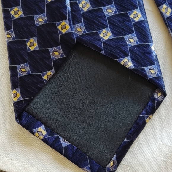 Cape Cod Neckwear dressTie - Picture 5 of 5